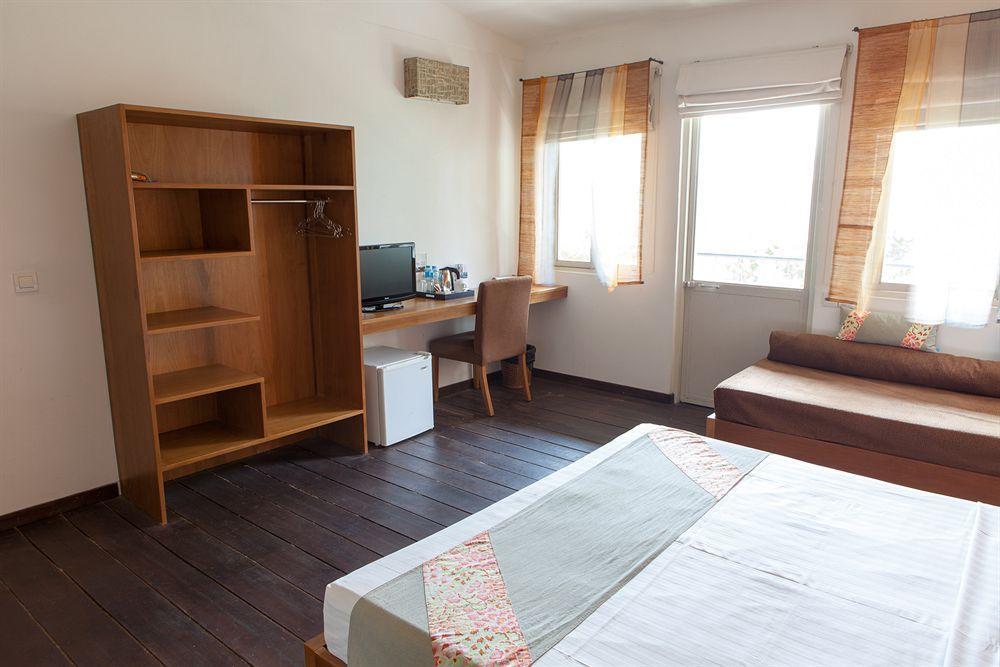 The 252 Hotel Phnom Penh Bagian luar foto