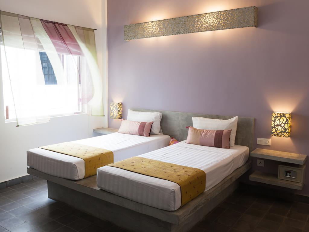 The 252 Hotel Phnom Penh Bagian luar foto