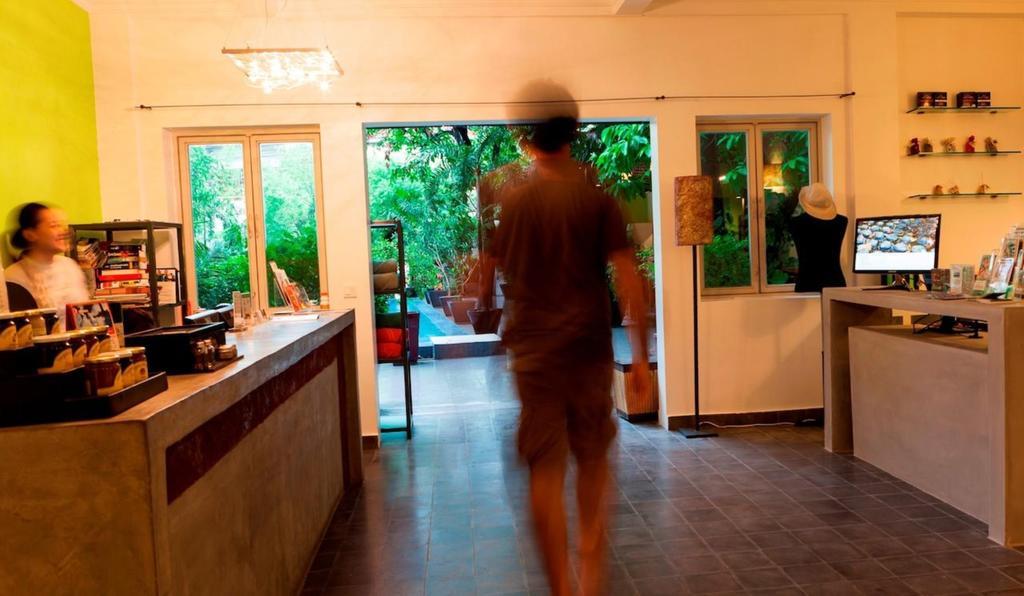 The 252 Hotel Phnom Penh Bagian luar foto