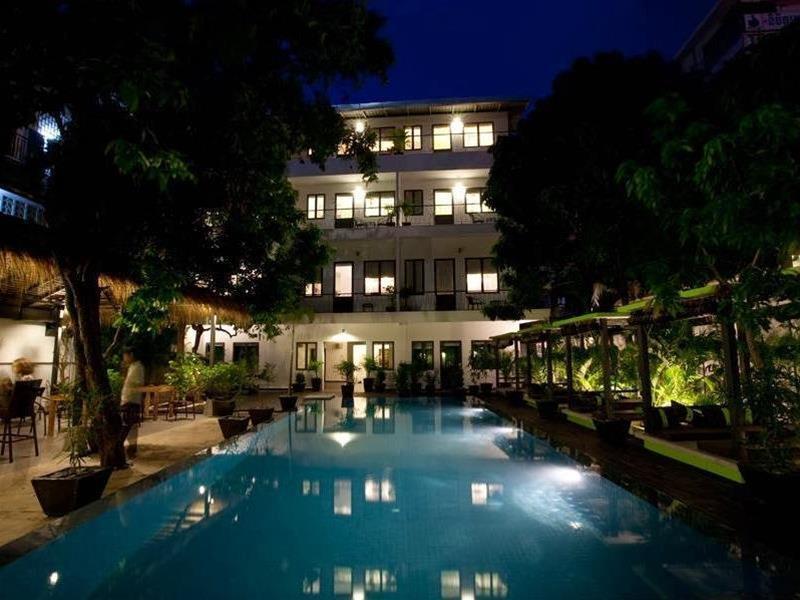 The 252 Hotel Phnom Penh Bagian luar foto
