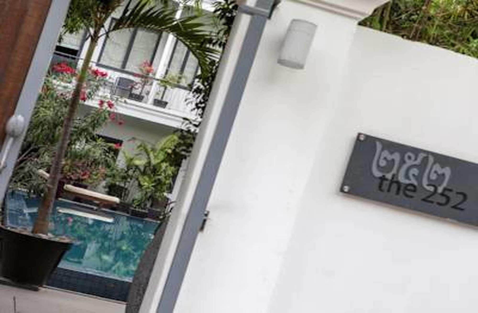 The 252 Hotel Phnom Penh Bagian luar foto