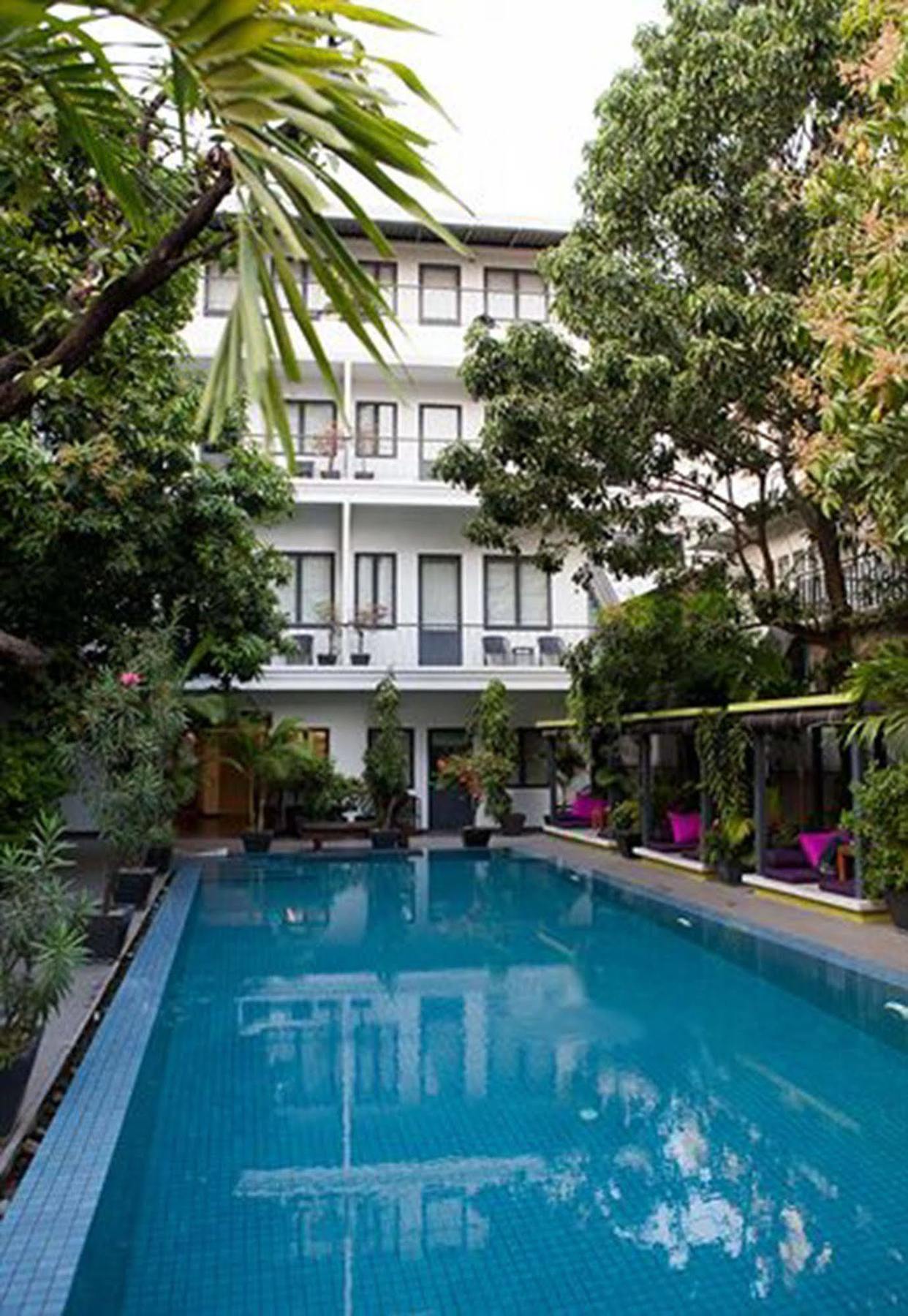 The 252 Hotel Phnom Penh Bagian luar foto
