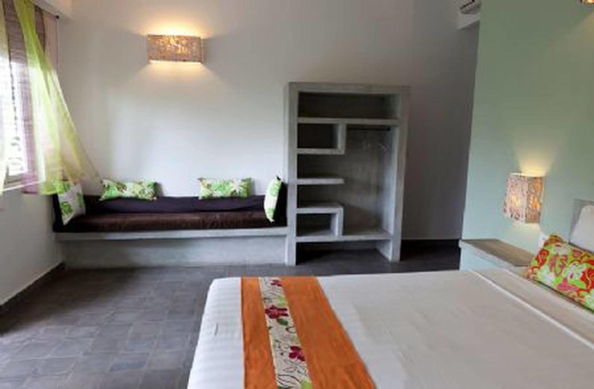The 252 Hotel Phnom Penh Bagian luar foto